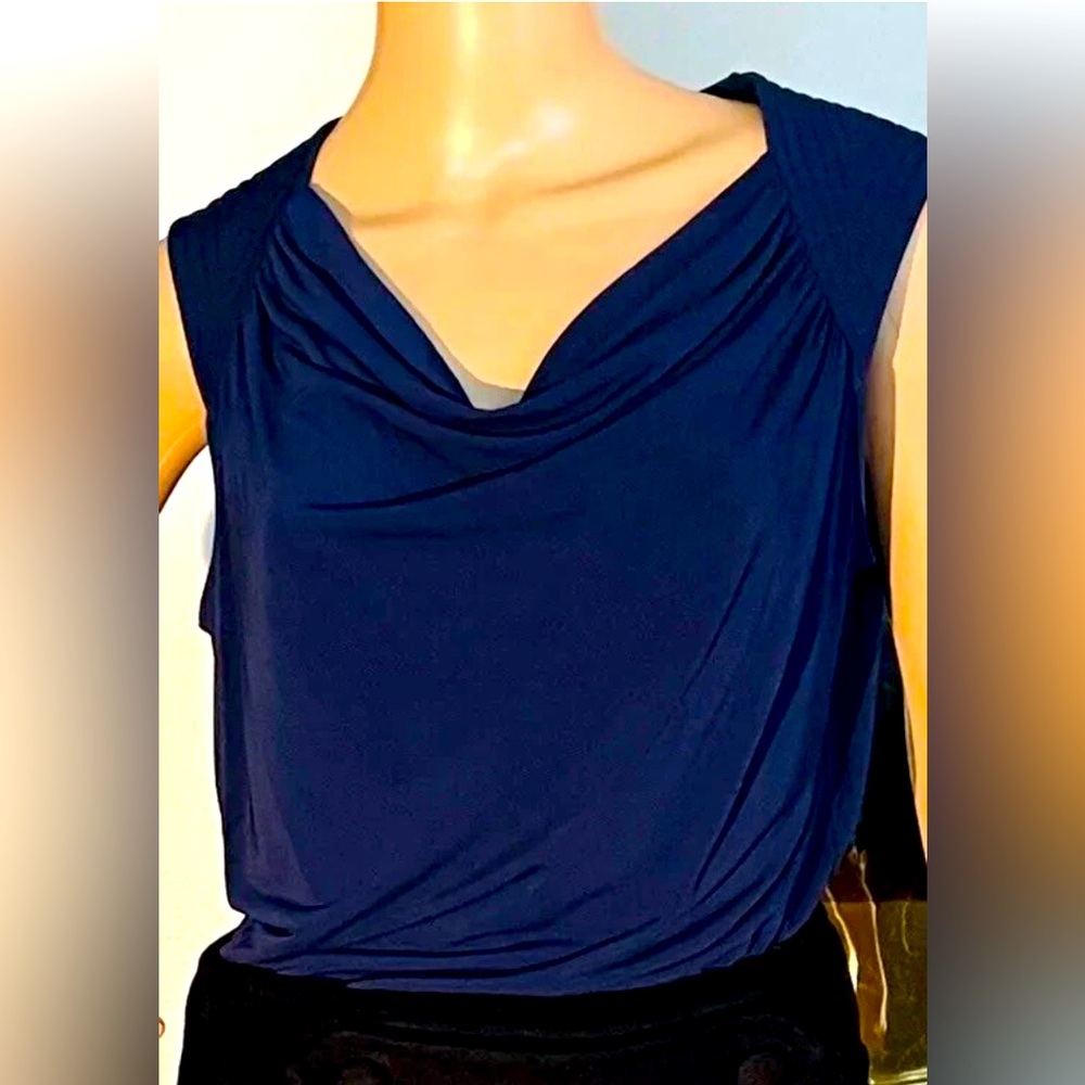 NEW ESCADA Sapphire Blue Top SZ M, beautiful accent stitching on the shoulders!